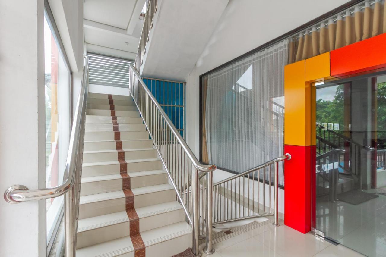 Wisma tamu Reddoorz Syariah Near Rsu Suaka Insan